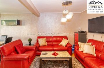 Zwei-Zimmer-Wohnung zum Verkauf Dobrota, Kotor