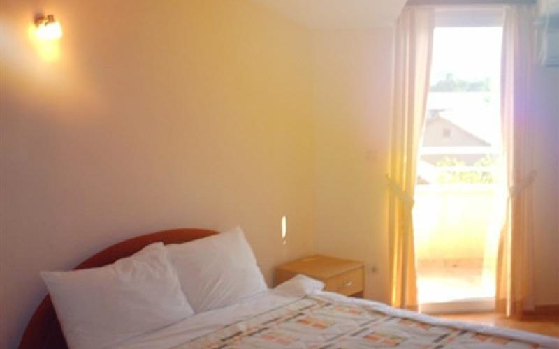 hotel_bedroom_bijela_herceg_novi_top_estate_montenegro
