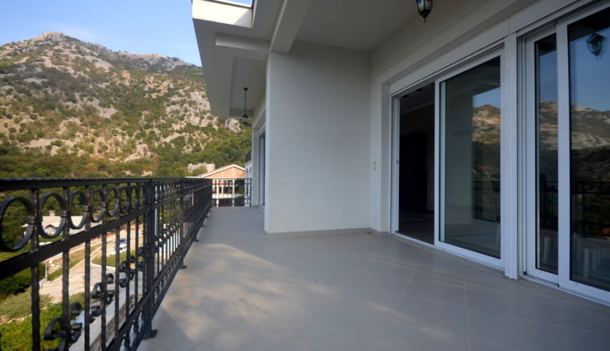 property_risan_kotor_top_estate_montenegro