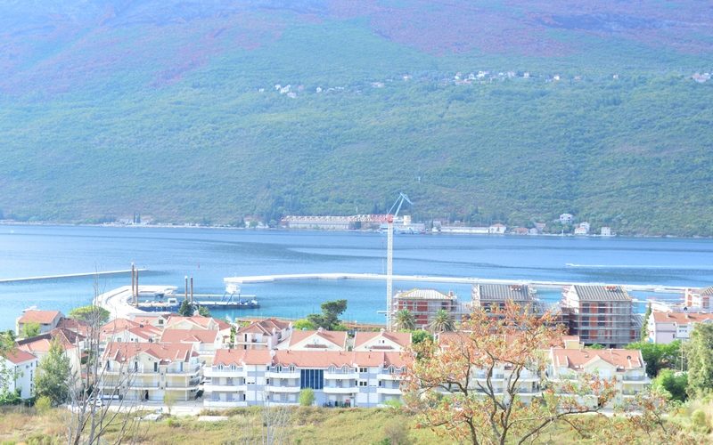 Lijep stan sa pogledom na more Đenovići, Herceg Novi