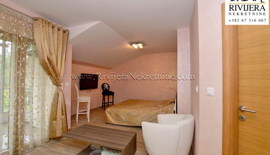 3-Zimmer Luxuswohnung in Igalo, Herceg Novi