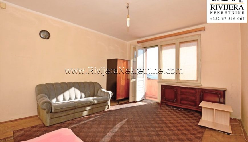One-bedroom apartment in the center of Herceg Novi