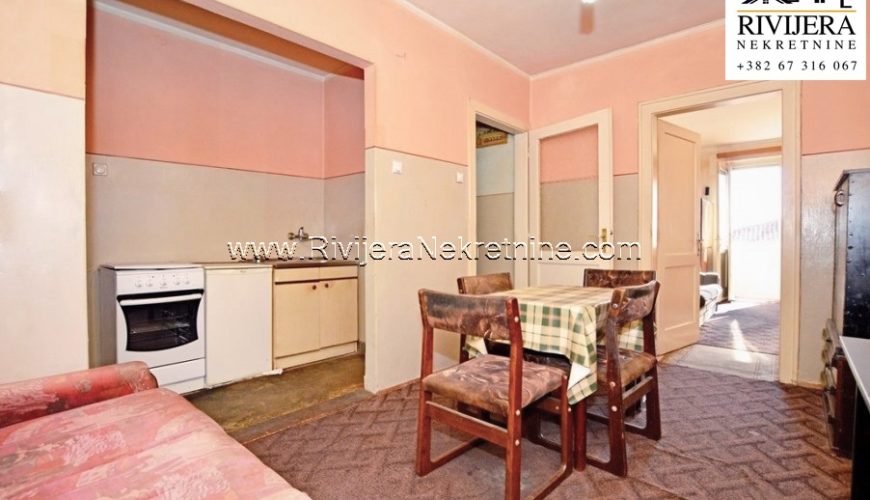 One-bedroom apartment in the center of Herceg Novi